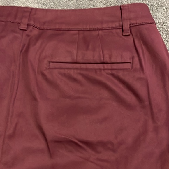 Talbots Women’s Purple Plum Slim Crop Pant NWOT Sz 10. Also have same one in Red - Picture 3 of 11